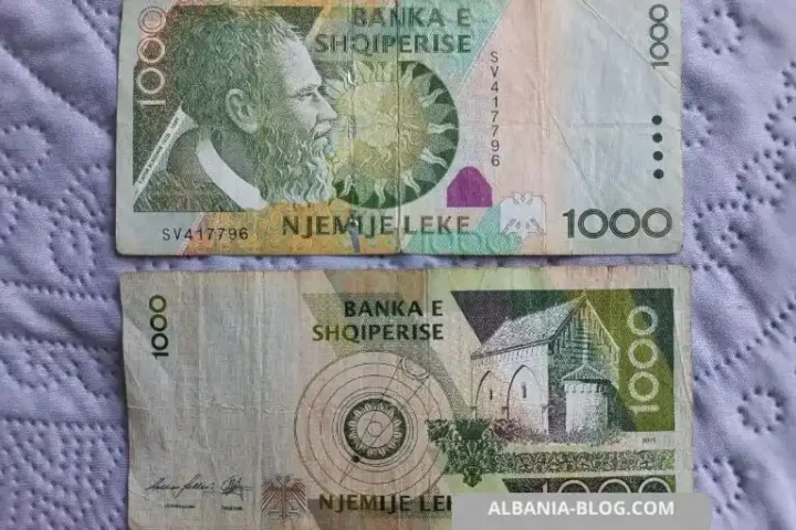 Banknote 1000 lek of the first series